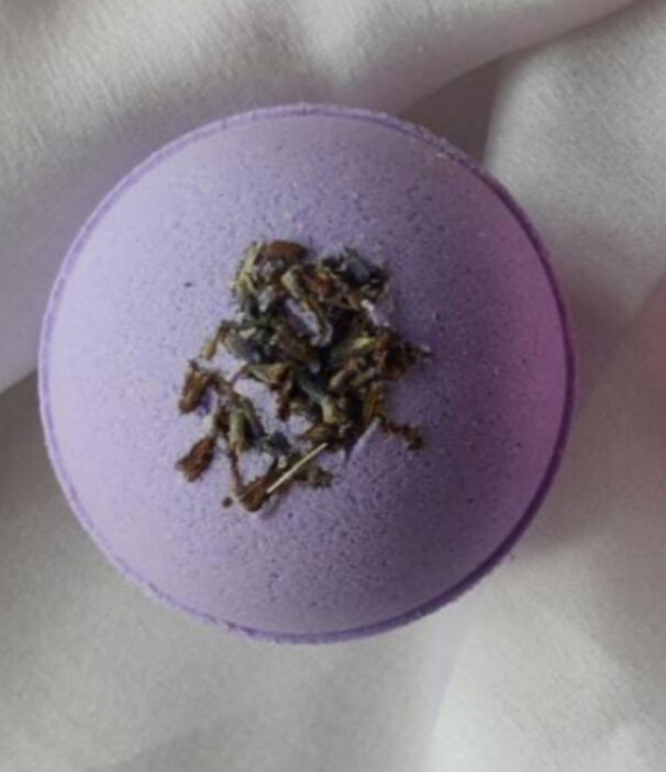 Lavender Bath Bomb